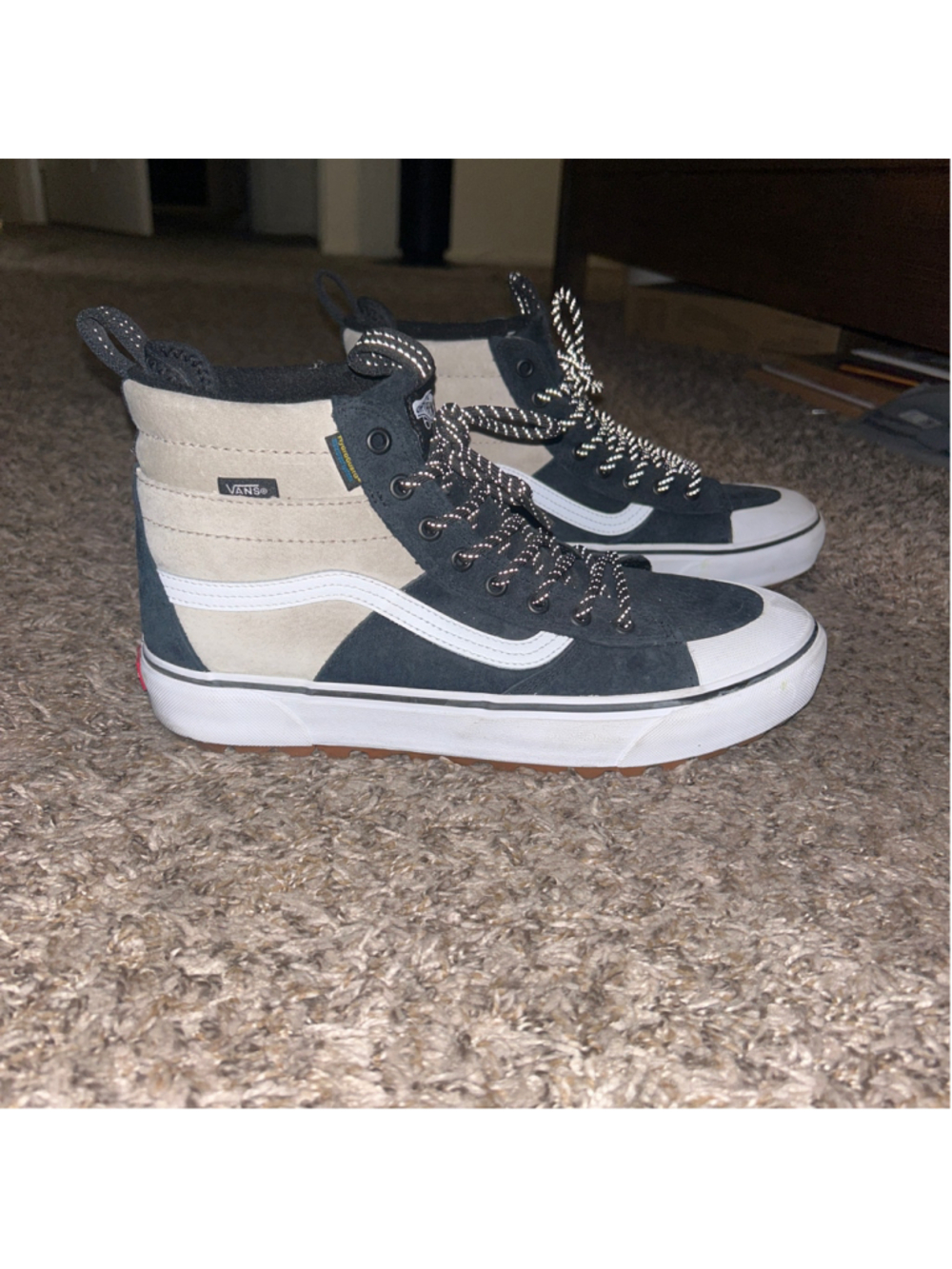 Men's Vans Sk8-Hi MTE High-Top Sneakers Black Beige Size 10 - Picture 3 of 6